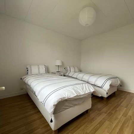 Maisonnette - Jardin Exterieur Champagne-sur-Seine Екстериор снимка
