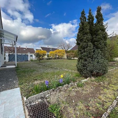 Maisonnette - Jardin Exterieur Champagne-sur-Seine Екстериор снимка