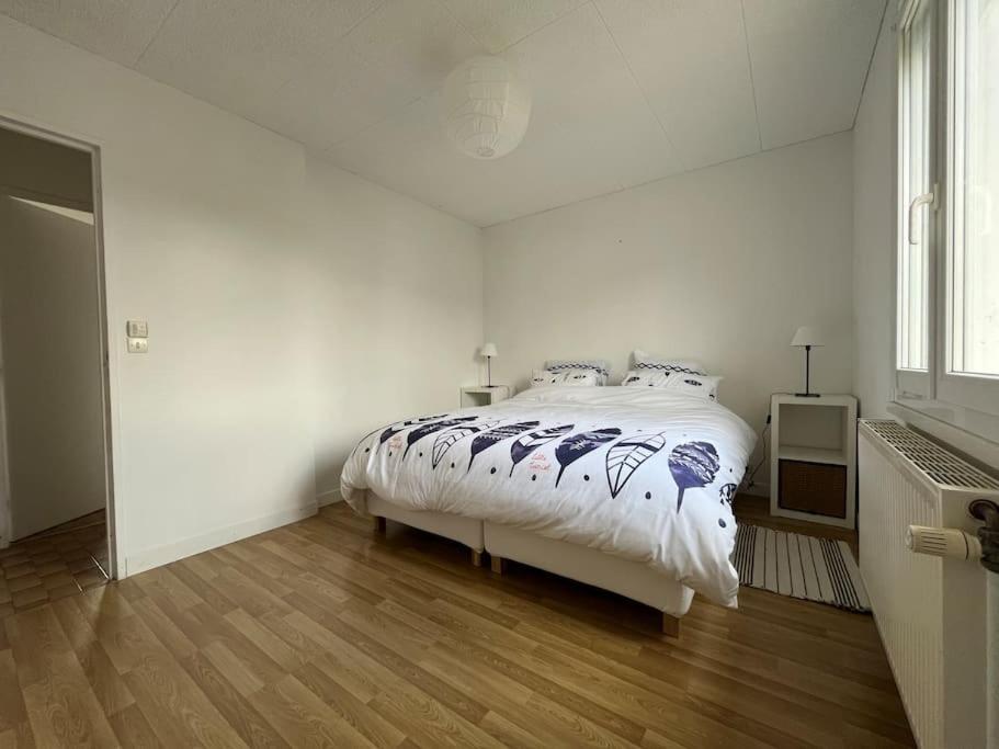 Maisonnette - Jardin Exterieur Champagne-sur-Seine Екстериор снимка