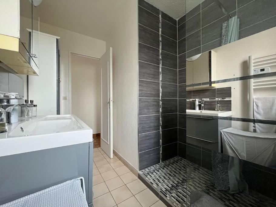 Maisonnette - Jardin Exterieur Champagne-sur-Seine Екстериор снимка
