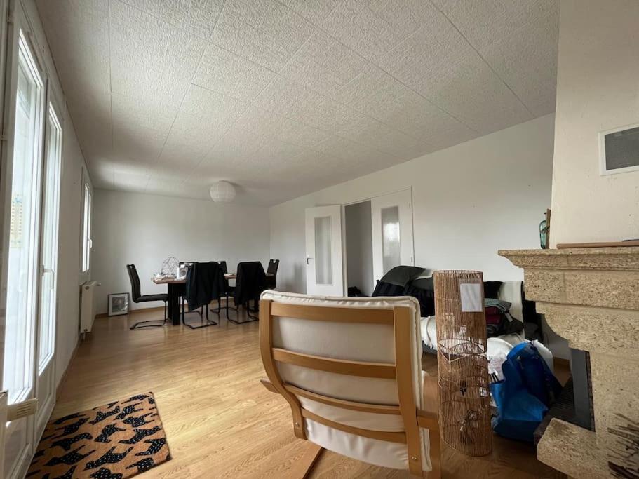 Maisonnette - Jardin Exterieur Champagne-sur-Seine Екстериор снимка